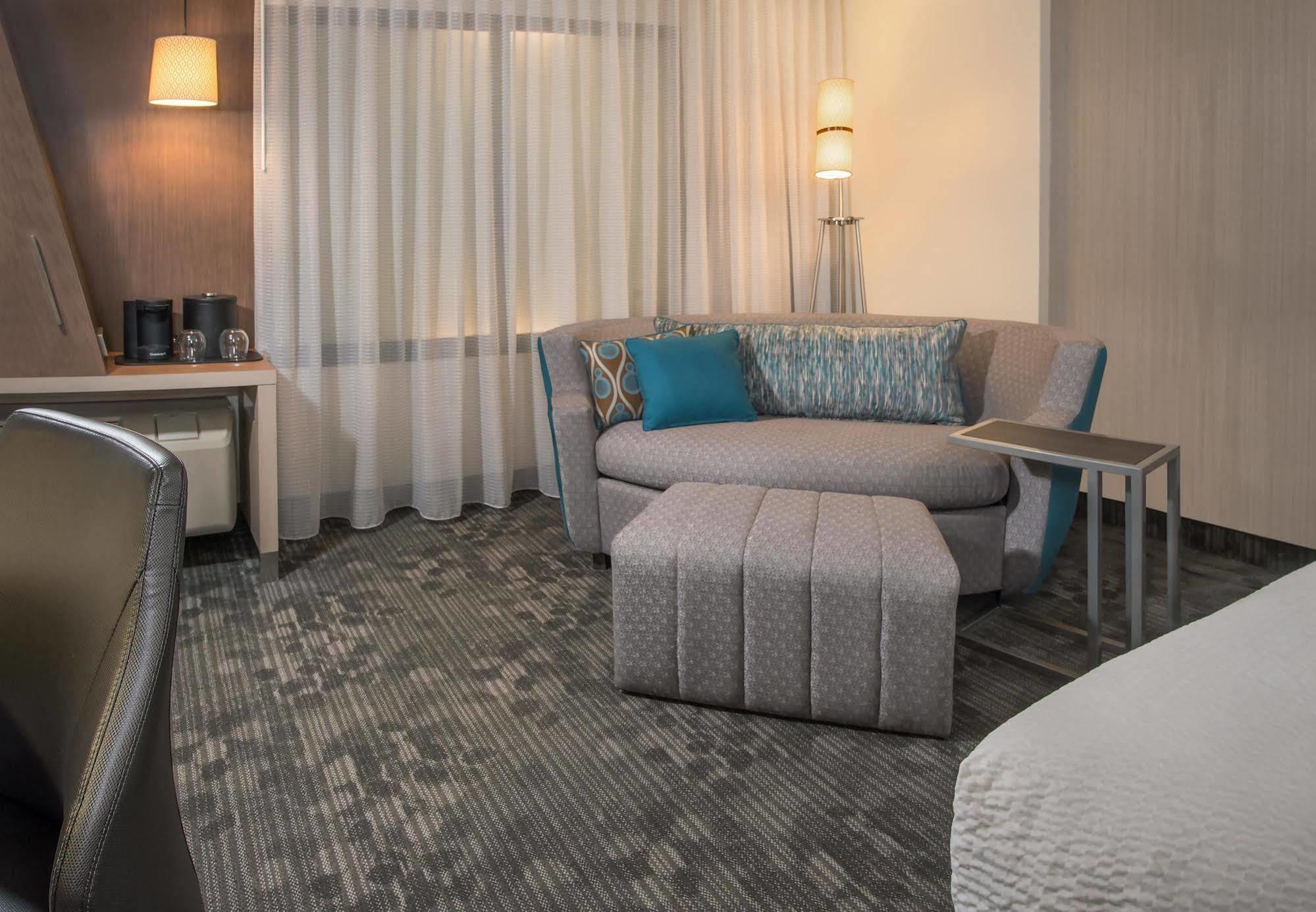 คอร์ตยาร์ด ซินซินแนติ แอร์พอร์ต เซาท์/ฟลอเรนซ์ Hotel ภายนอก รูปภาพ